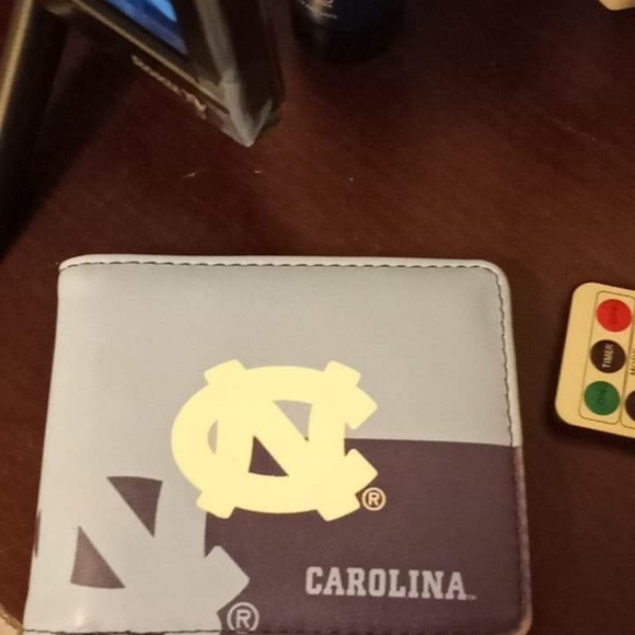 North carolina tar heels gear main image 8